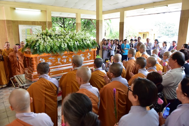 Chùa Giác Ngộ: Lễ di quan nhục thân cố Tỳ kheo ni Thích Nữ Diệu Huệ