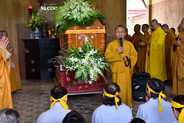 Chùa Giác Ngộ: Lễ di quan nhục thân cố Tỳ kheo ni Thích Nữ Diệu Huệ
