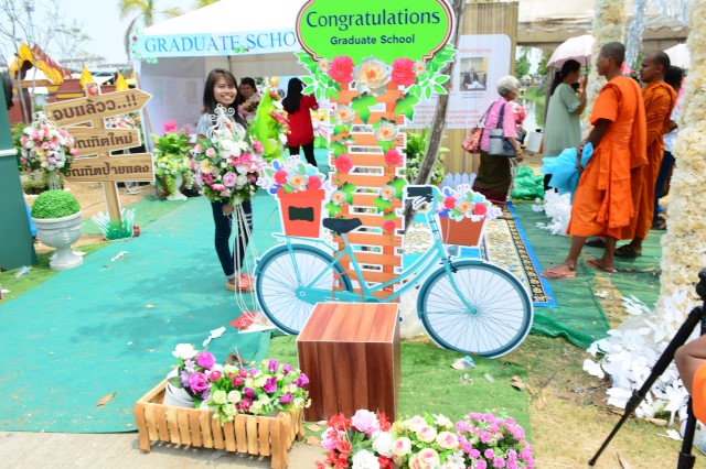 TT. Thích Nhật Từ nhận bằng tiến sĩ danh dự của trường đại học Mahachulalongkorn - Thái Lan