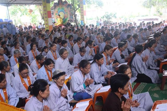 Thanh Hóa: Diễu hành xe đạp mừng Phật đản sinh