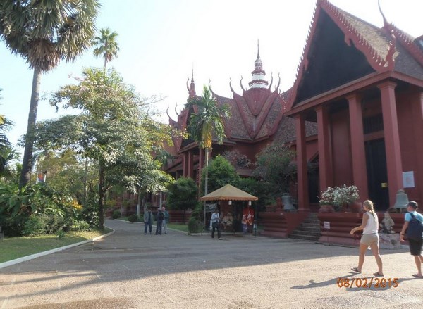 Campuchia: Ngôi Cổ tự Wat Ounalom, quần thể kiến trúc độc đáo