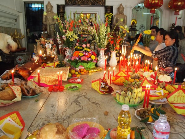 Cambodia: Ngôi Cổ Tự Wat Phnom gắn liền với tên tuổi của thủ đô Phnôm Pênh