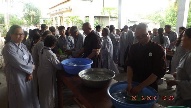 Ban Hoằng pháp thị xã Ninh Hòa tổ chức khóa tu “Một ngày an lạc” lần thứ I