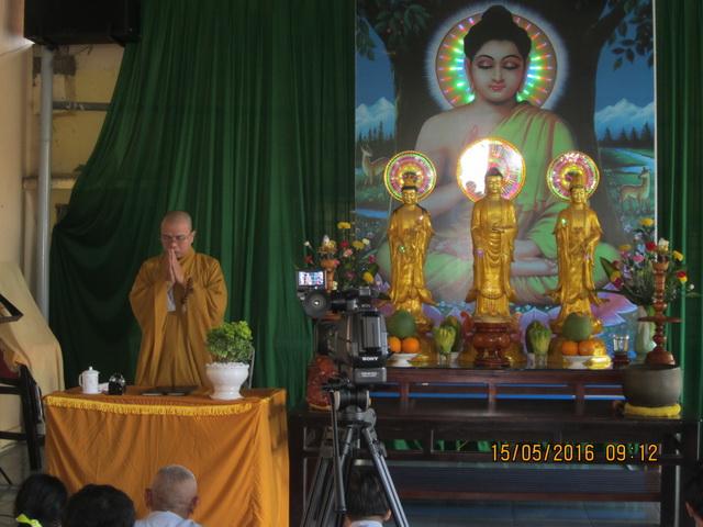 Khóa tu cho người khiếm thị ở chùa Kim Quang