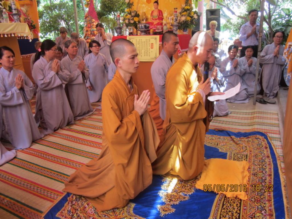 Chùa Linh Quang tổ chức cầu siêu bạt độ