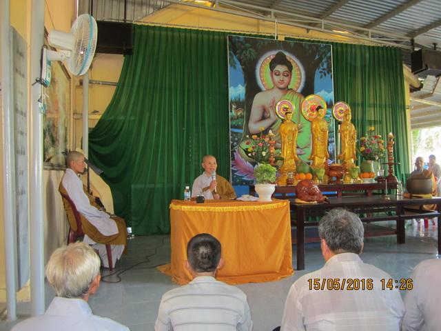 Khóa tu cho người khiếm thị ở chùa Kim Quang
