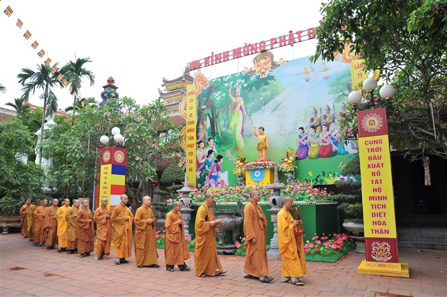 Thanh Hóa: Chư tăng ni tác pháp an cư năm 2016