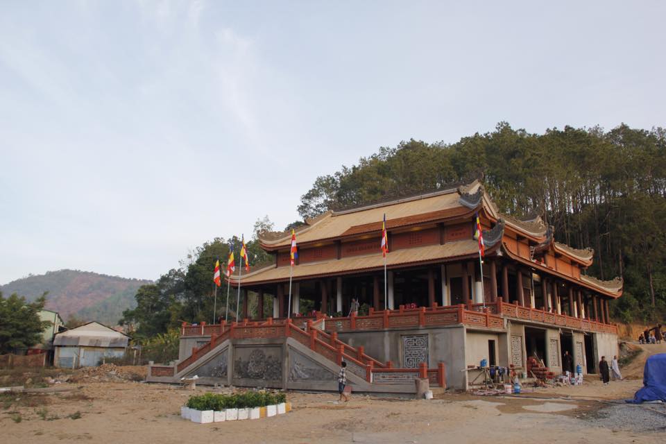 Đại lễ Phật đản tại hai huyện miền núi Khánh Vĩnh và Khánh Sơn