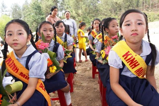 Đại lễ Phật đản tại hai huyện miền núi Khánh Vĩnh và Khánh Sơn