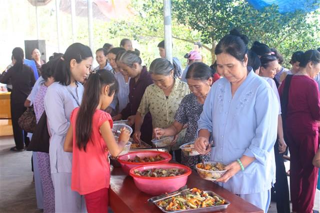 Triệu Sơn: Đại lễ Phật Đản PL. 2560 tại chùa Lễ Động