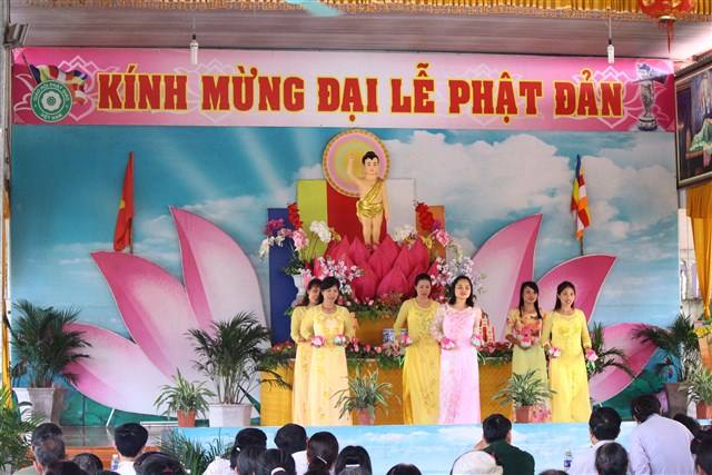 Triệu Sơn: Đại lễ Phật Đản PL. 2560 tại chùa Lễ Động