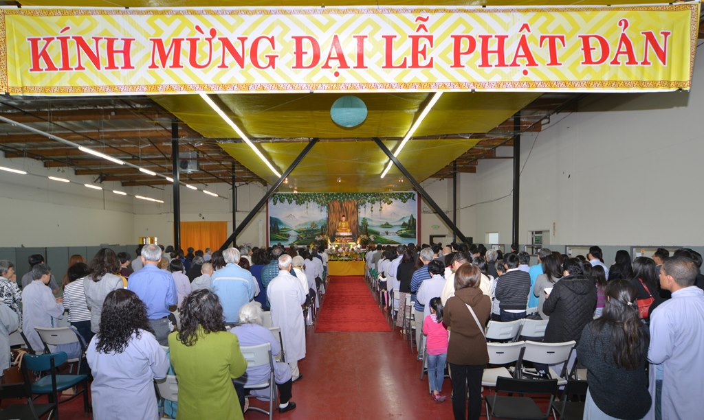 Hoa kỳ: Đại Lễ Phật Đản 2016 - PL 2560 tại niệm Phật Đường Fremont