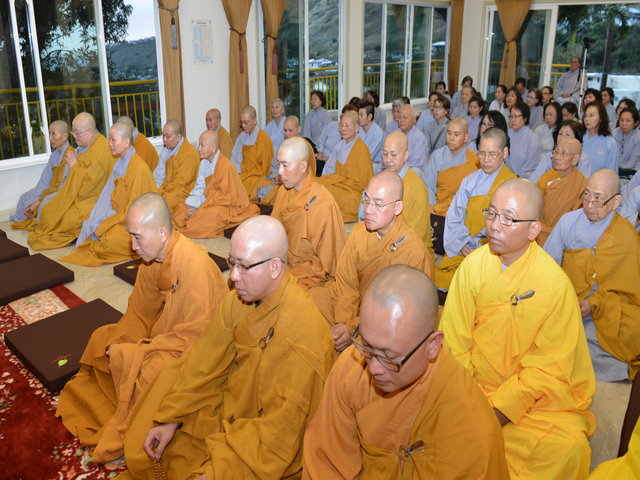 Hawaii (Hoa Kỳ): Lễ khai mạc khóa tu &quot; Vui trong ánh đạo&quot;