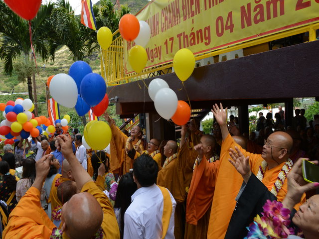 Đại lễ Lạc Thành Ngôi chánh điện - Thiền viện Chân Không,Hawaii - Hoa Kỳ