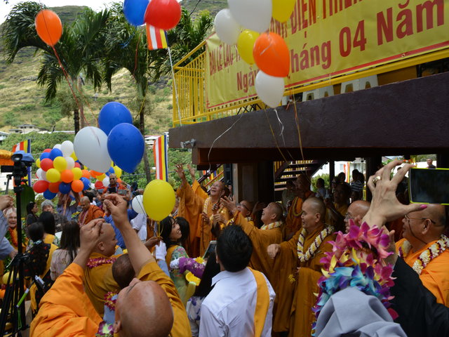 Đại lễ Lạc Thành Ngôi chánh điện - Thiền viện Chân Không,Hawaii - Hoa Kỳ