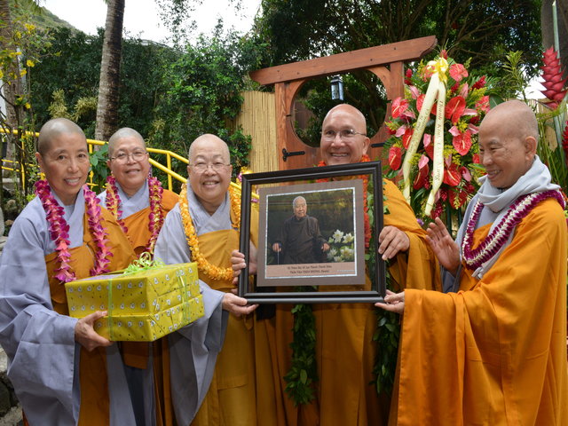Đại lễ Lạc Thành Ngôi chánh điện - Thiền viện Chân Không,Hawaii - Hoa Kỳ