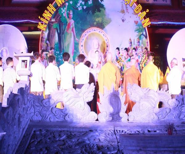 Thanh Hóa: Phật giáo Nông Cống kính mừng Phật đản PL: 2560