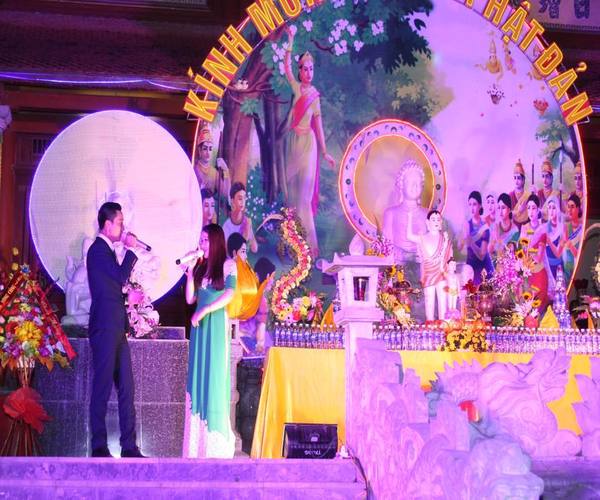 Thanh Hóa: Phật giáo Nông Cống kính mừng Phật đản PL: 2560