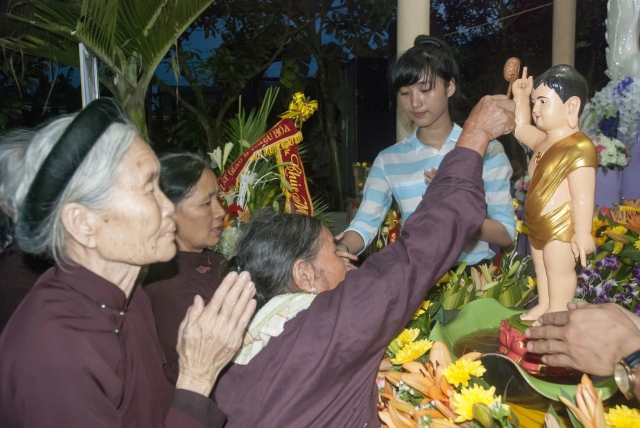 Thanh Hóa: Chùa Châu Long kính mừng Phật đản