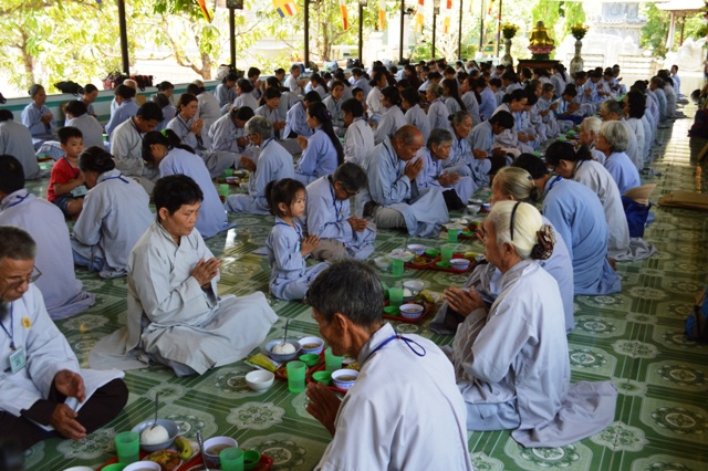 Khánh Hòa: Chùa Sắc tứ Minh Thiện Khóa tu Niệm Phật Một Ngày An lạc