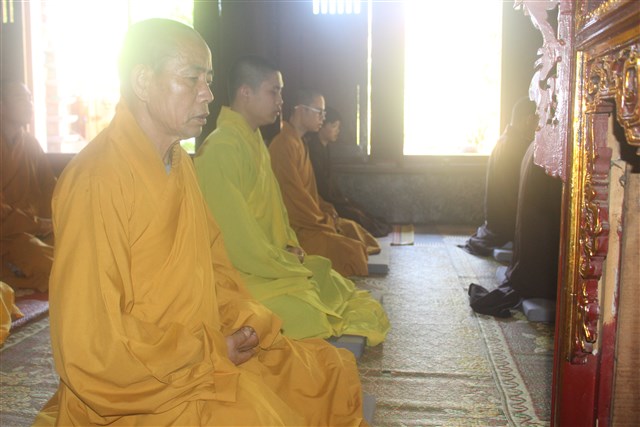 Thanh Hóa: ĐĐ. Thích Trúc Thông Tánh hướng dẫn phương pháp tọa thiền