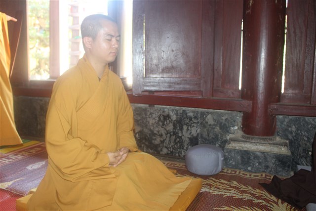 Thanh Hóa: ĐĐ. Thích Trúc Thông Tánh hướng dẫn phương pháp tọa thiền