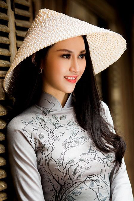 Sao Việt tri ân đấng sinh thành dịp lễ Vu Lan