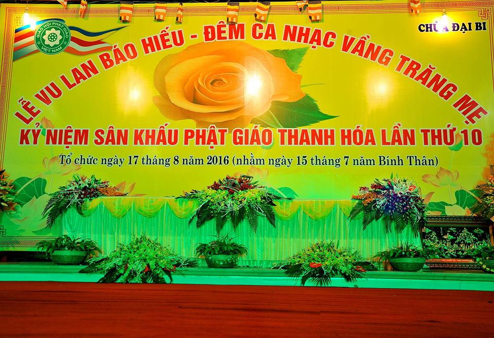 Chùa Đại Bi kỉ niệm 10 năm chương trình &#039;&#039;Vầng Trăng Mẹ&#039;&#039;