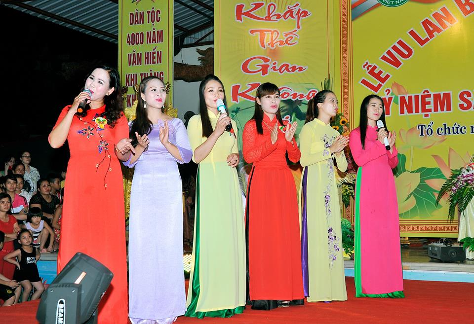 Chùa Đại Bi kỉ niệm 10 năm chương trình &#039;&#039;Vầng Trăng Mẹ&#039;&#039;