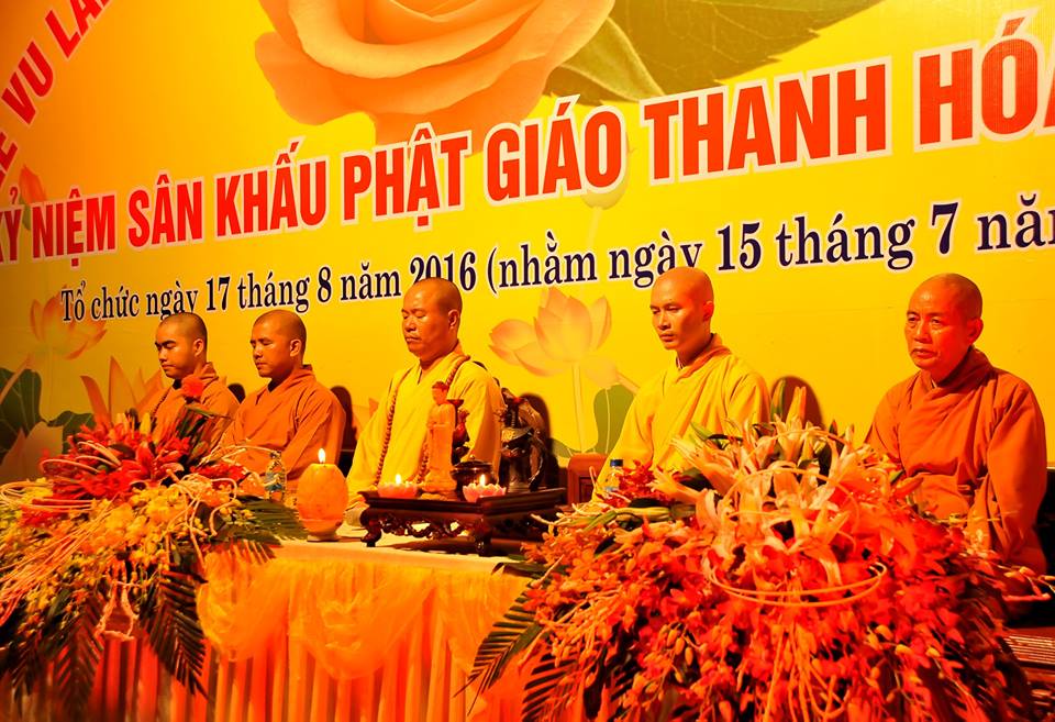 Chùa Đại Bi kỉ niệm 10 năm chương trình &#039;&#039;Vầng Trăng Mẹ&#039;&#039;