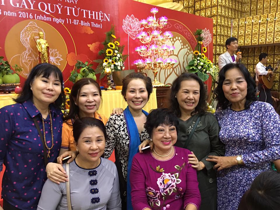Quỹ Đạo Phật Ngày Nay: Tổ chức tiệc buffet chay gây quỹ từ thiện