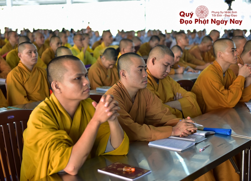 Quỹ Đạo Phật Ngày Nay: Tổng kết cúng dường Trai tăng Học viện Phật Giáo Việt Nam tại TP.HCM_cơ sở Lê Minh Xuân T7/2016 ( C76c)