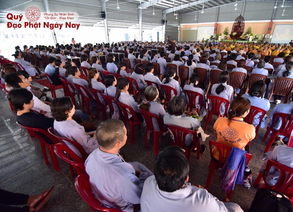 Quỹ Đạo Phật Ngày Nay: Tổng kết cúng dường Trai tăng Học viện Phật Giáo Việt Nam tại TP.HCM_cơ sở Lê Minh Xuân T7/2016 ( C76c)
