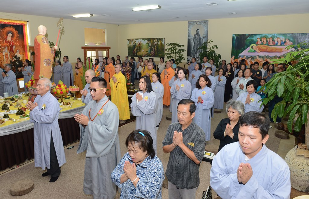 Chùa Tâm Từ (California) tổ chức Đại lễ Vu Lan năm 2016 - PL 2560