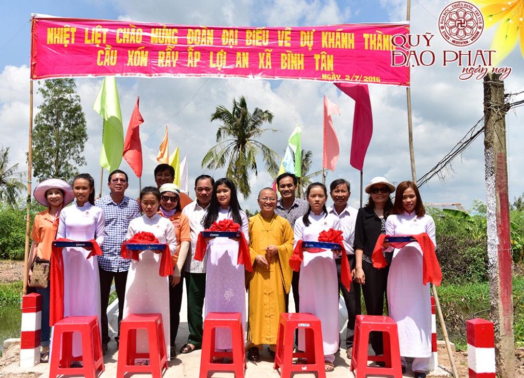 Quỹ Đạo Phật Ngày Nay-Tổng Kết Chương Trình: Lễ Khánh Thành Cầu Đường Và Trao Quà Tại Tiền Giang (C72a)