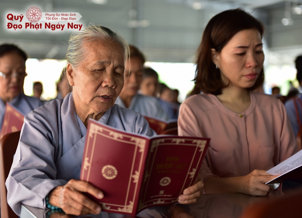 Quỹ Đạo Phật Ngày Nay: Tổng kết cúng dường Trai tăng Học viện Phật Giáo Việt Nam tại TP.HCM_cơ sở Lê Minh Xuân T7/2016 ( C76c)