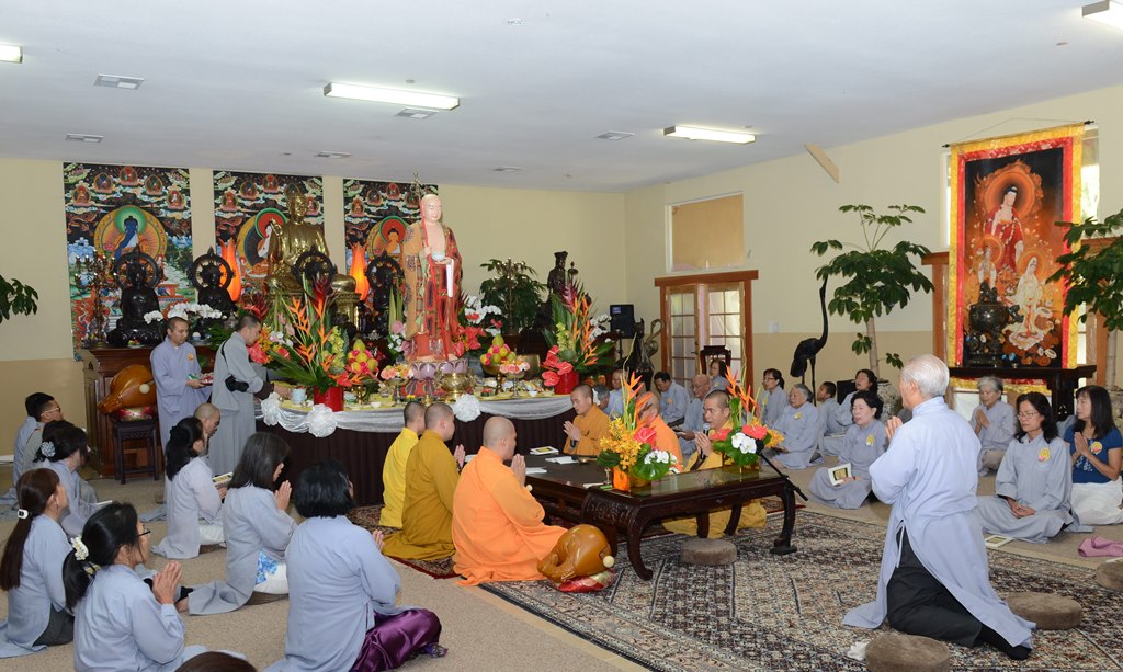 Chùa Tâm Từ (California) tổ chức Đại lễ Vu Lan năm 2016 - PL 2560