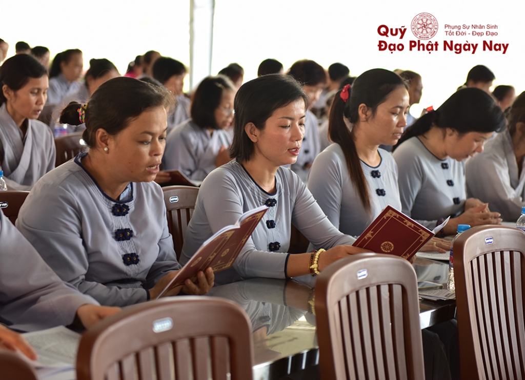 Quỹ Đạo Phật Ngày Nay: Tổng kết cúng dường Trai tăng Học viện Phật Giáo Việt Nam tại TP.HCM_cơ sở Lê Minh Xuân T7/2016 ( C76c)