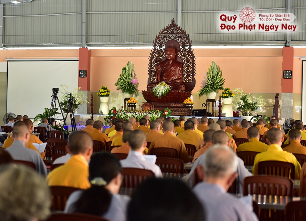 Quỹ Đạo Phật Ngày Nay: Tổng kết cúng dường Trai tăng Học viện Phật Giáo Việt Nam tại TP.HCM_cơ sở Lê Minh Xuân T7/2016 ( C76c)