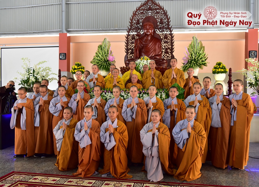 Quỹ Đạo Phật Ngày Nay: Tổng kết cúng dường Trai tăng Học viện Phật Giáo Việt Nam tại TP.HCM_cơ sở Lê Minh Xuân T7/2016 ( C76c)