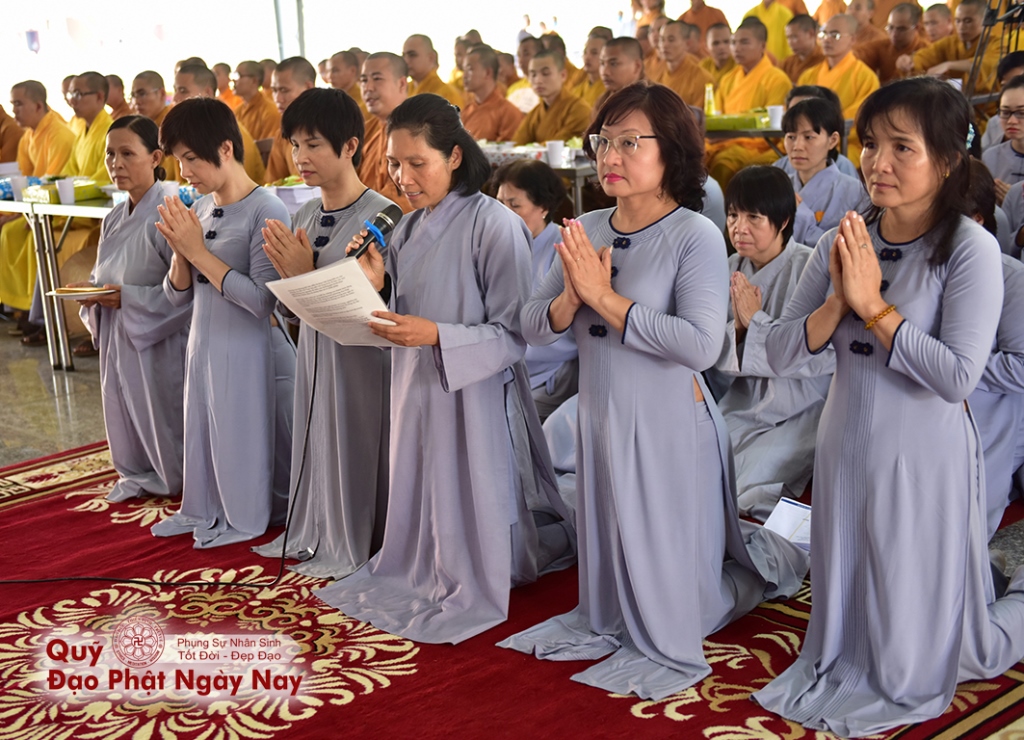 Quỹ Đạo Phật Ngày Nay: Tổng kết cúng dường Trai tăng Học viện Phật Giáo Việt Nam tại TP.HCM_cơ sở Lê Minh Xuân T7/2016 ( C76c)