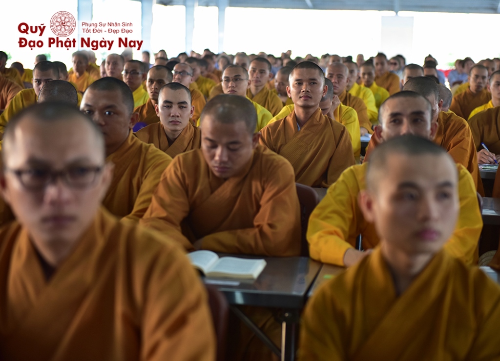 Quỹ Đạo Phật Ngày Nay: Tổng kết cúng dường Trai tăng Học viện Phật Giáo Việt Nam tại TP.HCM_cơ sở Lê Minh Xuân T7/2016 ( C76c)