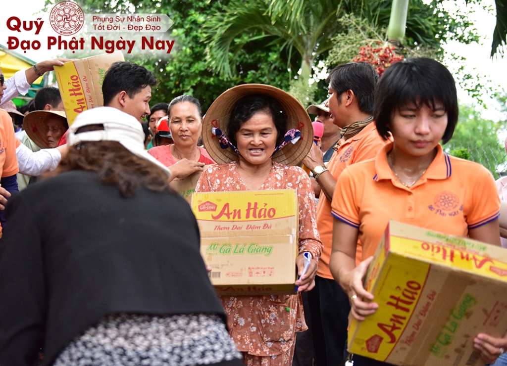 Quỹ Đạo Phật Ngày Nay-Tổng Kết Chương Trình: Lễ Khánh Thành Cầu Đường Và Trao Quà Tại Tiền Giang (C72a)