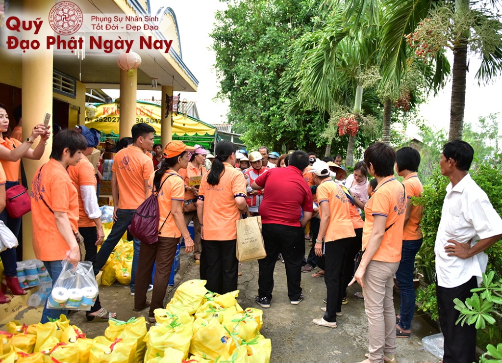 Quỹ Đạo Phật Ngày Nay-Tổng Kết Chương Trình: Lễ Khánh Thành Cầu Đường Và Trao Quà Tại Tiền Giang (C72a)