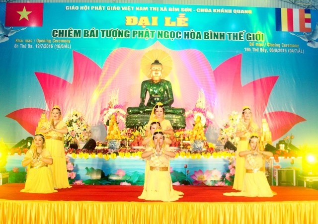 Bỉm Sơn: Bế Mạc Chiêm bái Tôn tượng Phật Ngọc hòa bình Thế giới tại Chùa Khánh Quang.