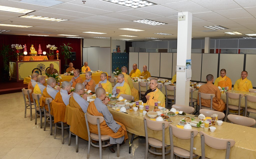 Hoa Kỳ: Đại Lễ Vu Lan PL. 2560 tại niệm Phât Đường Fremont, California