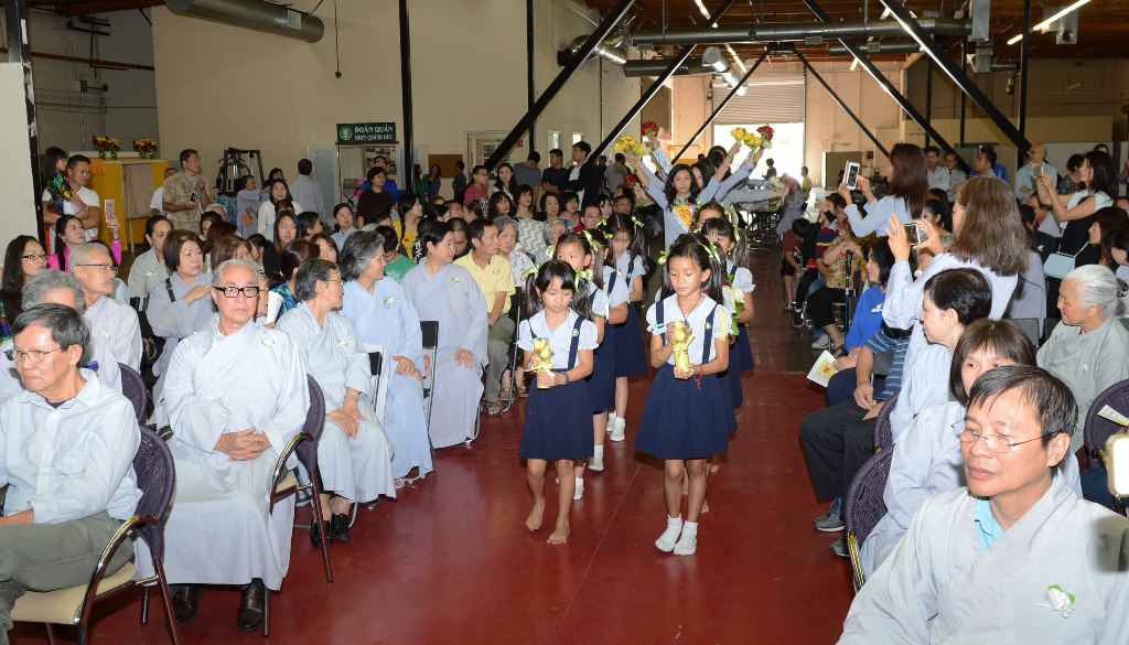 Hoa Kỳ: Đại Lễ Vu Lan PL. 2560 tại niệm Phât Đường Fremont, California