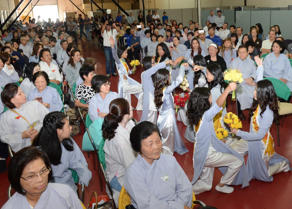 Hoa Kỳ: Đại Lễ Vu Lan PL. 2560 tại niệm Phât Đường Fremont, California