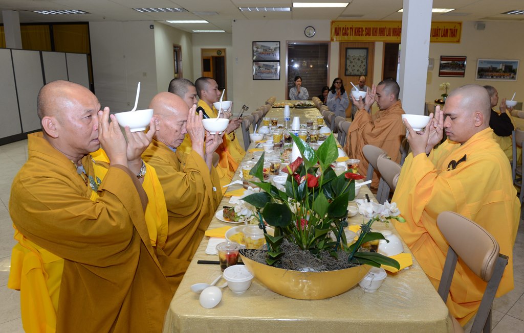 Hoa Kỳ: Đại Lễ Vu Lan PL. 2560 tại niệm Phât Đường Fremont, California