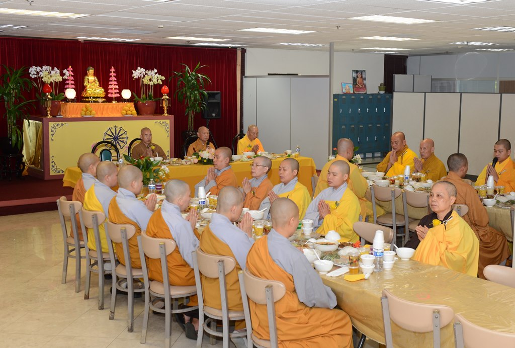 Hoa Kỳ: Đại Lễ Vu Lan PL. 2560 tại niệm Phât Đường Fremont, California